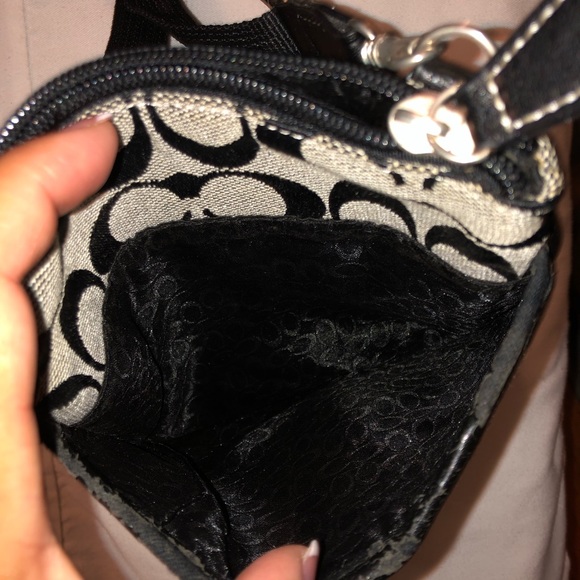 Coach Crossbody - Picture 4 of 6